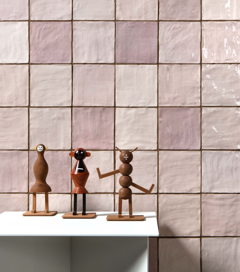 Mirada 4x4 Pink Gloss Tile